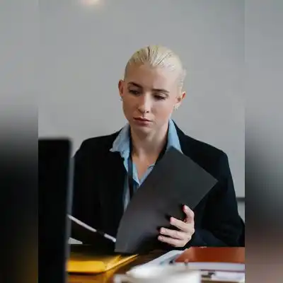赵诗奕